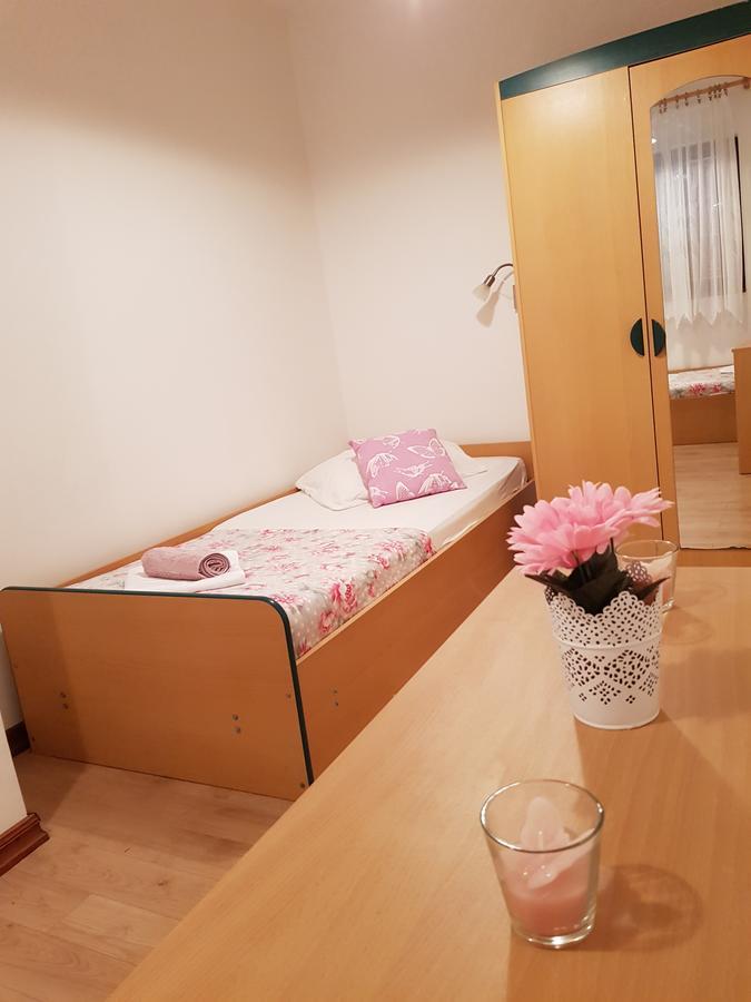 Apartmani Zoric Vodice Exterior photo