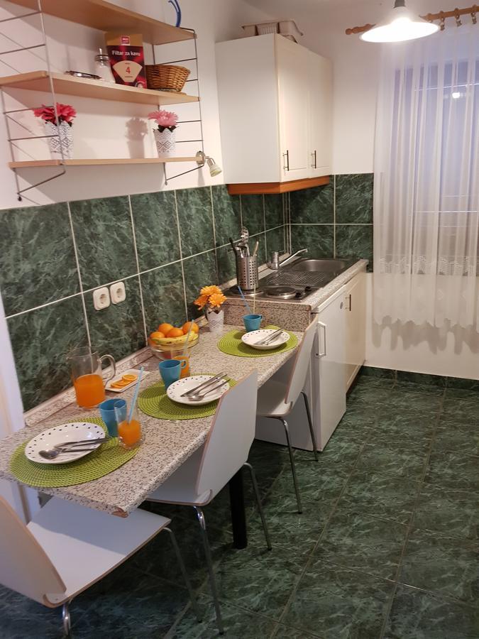 Apartmani Zoric Vodice Exterior photo